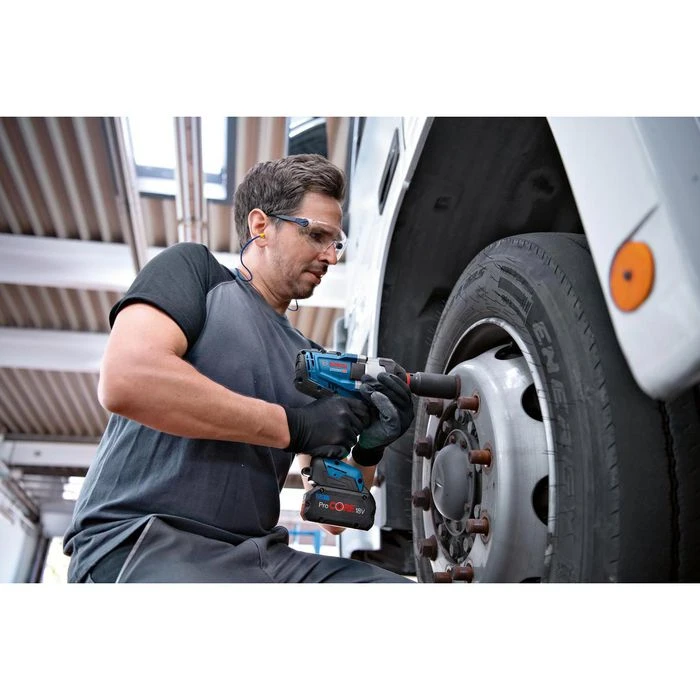 Bosch Akku-Schlagschrauber GDS 18V-1050 HC, 1050Nm, 18V, Mit Bluetooth-Modul Und Koffer + GRATIS Prämie 2 Bosch Akku-Schlagschrauber GDS 18V-1050 HC, 1050Nm, 18V, Mit Bluetooth-Modul Und Koffer + GRATIS Prämie – Bild 2