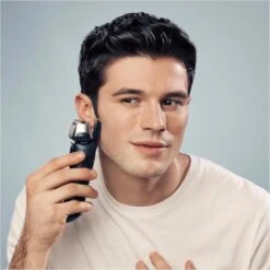 Braun Elektrorasierer Series 8 8450cc, Schwarz, Wet&Dry, 3+1 Scherkopf, Trimmer+Reinigungsstation -Drogerie - Gesundheit Geschäft 8b6fd13a42a8d9c021c7eb001627ef1b34f4b634 elektrorasierer braun series 8 8450cc schwarz